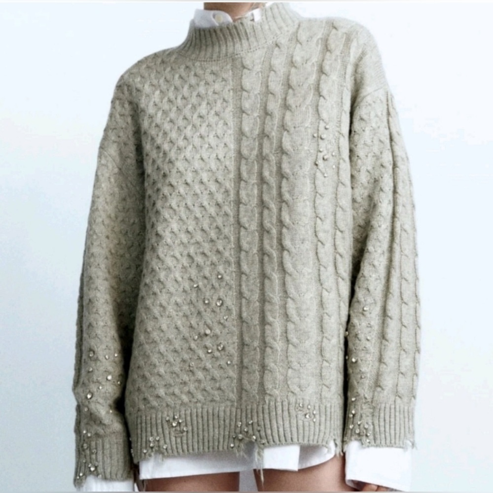 Zara Beige Cable Knit Sweater